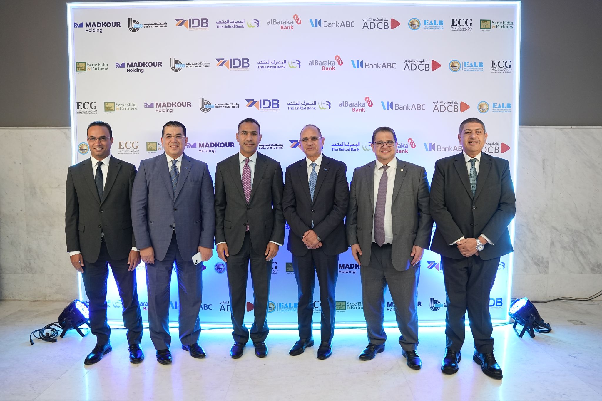 suez canal bank